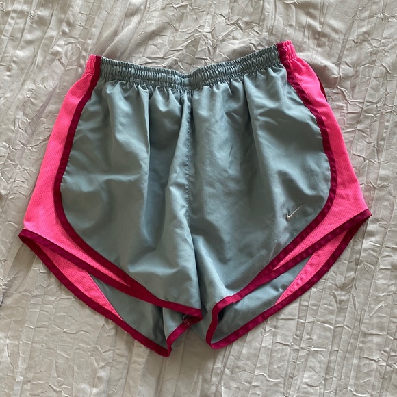 Nike Dri-Fit Shorts - Picture 1 of 9